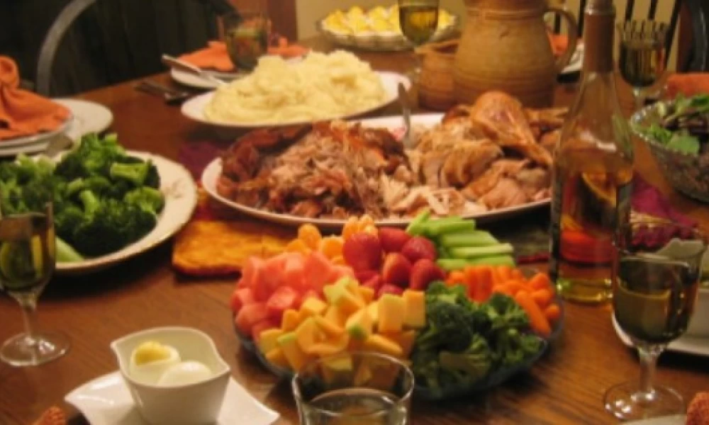 Θέλετε να χάσετε λίπος; Συνδυάστε το γεύμα σας με αυτές τις τροφές!